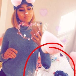 Meet your Posher, Edith